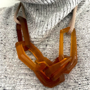 Maca Links Necklace, Faux Amber