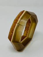 Load image into Gallery viewer, Wide Bangle Link, Beige and Gold Glitter
