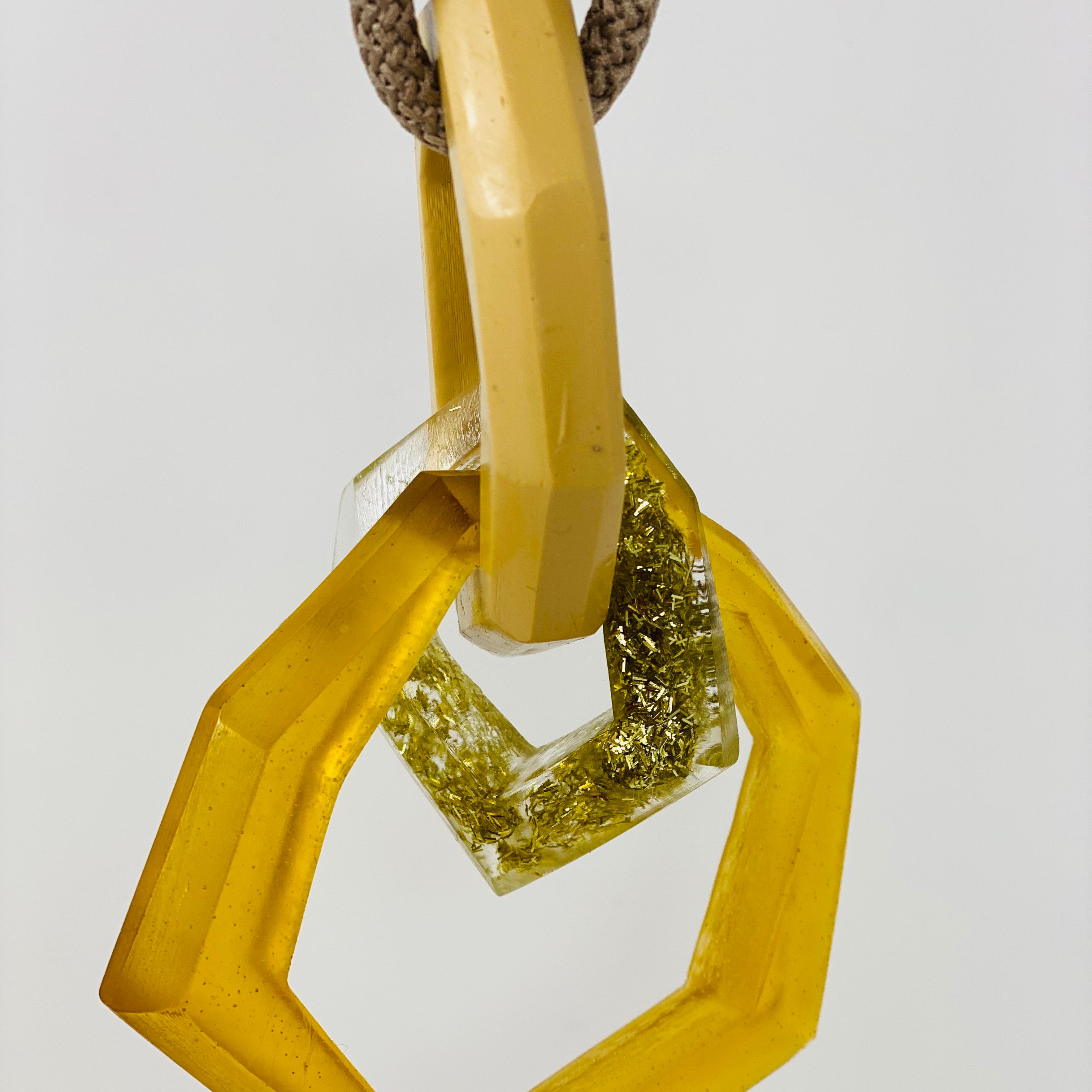 Links Pendant, light amber, gold glitter and beige