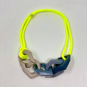 Maca Links Necklace, light to dark grey and neon yellow